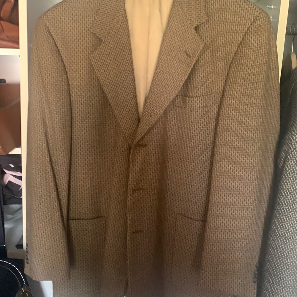 Perry Ellis tan checkered blazer